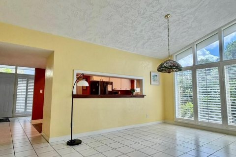 Villa ou maison à louer à Haines City, Floride: 2 chambres, 179.77 m2 № 2408897 - photo 7