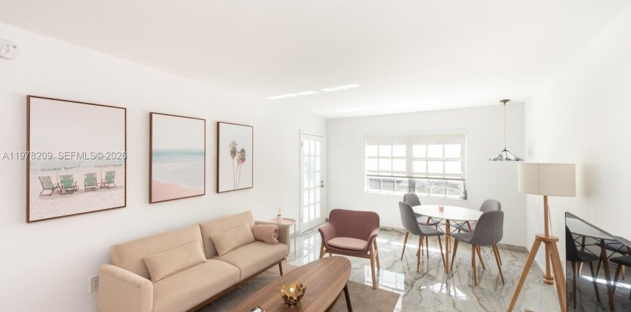 Apartment in Key Biscayne, Florida 1 bedroom, 79.34 sq.m. № 2042042