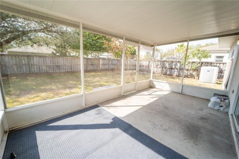 Casa en venta en Riverview, Florida, 6 dormitorios, 205.78 m2 № 2232971 - foto 28