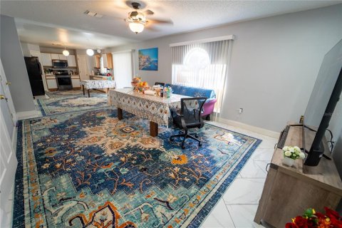 Casa en venta en Riverview, Florida, 6 dormitorios, 205.78 m2 № 2232971 - foto 8