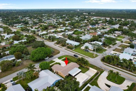 Villa ou maison à vendre à Tequesta, Floride: 4 chambres, 183.57 m2 № 1695681 - photo 25