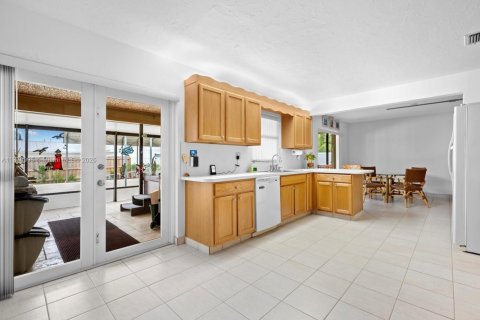 Villa ou maison à vendre à Tequesta, Floride: 4 chambres, 183.57 m2 № 1695681 - photo 5