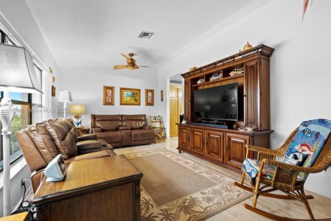 Villa ou maison à vendre à Tequesta, Floride: 4 chambres, 183.57 m2 № 1695681 - photo 3