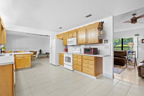 Villa ou maison à vendre à Tequesta, Floride: 4 chambres, 183.57 m2 № 1695681 - photo 6