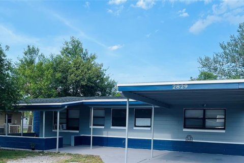 House in Sanford, Florida 3 bedrooms, 113.15 sq.m. № 1750239 - photo 1