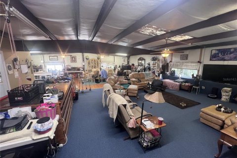 Villa ou maison à vendre à Zephyrhills, Floride: 2 chambres, 445.93 m2 № 2399532 - photo 26