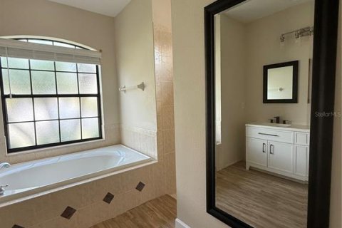 Casa en alquiler en Sarasota, Florida, 3 dormitorios, 196.58 m2 № 1893939 - foto 15