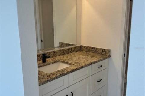 Casa en alquiler en Fort Myers, Florida, 3 dormitorios, 135.27 m2 № 1816977 - foto 11