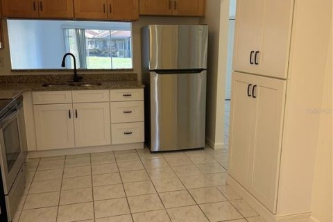 Casa en alquiler en Fort Myers, Florida, 3 dormitorios, 135.27 m2 № 1816977 - foto 3