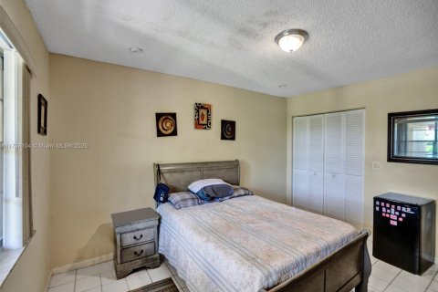 Condominio en venta en Tamarac, Florida, 2 dormitorios, 121.33 m2 № 1692350 - foto 21