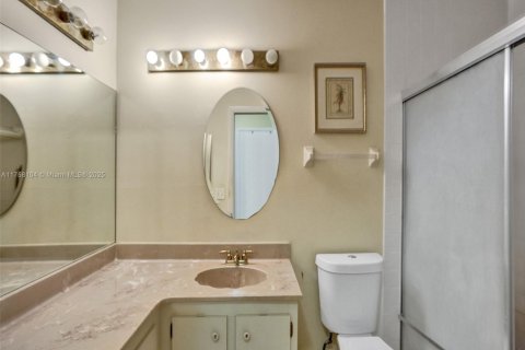 Condominio en venta en Tamarac, Florida, 2 dormitorios, 121.33 m2 № 1692350 - foto 18