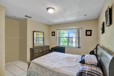 Condominio en venta en Tamarac, Florida, 2 dormitorios, 121.33 m2 № 1692350 - foto 26