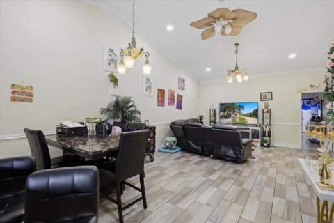 Immobilier commercial à vendre à Palm Coast, Floride: 246.84 m2 № 2419843 - photo 6