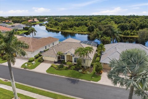Villa ou maison à louer à Sarasota, Floride: 4 chambres, 274.99 m2 № 2386422 - photo 3