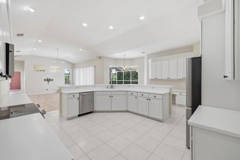 Villa ou maison à louer à Sarasota, Floride: 4 chambres, 274.99 m2 № 2386422 - photo 21