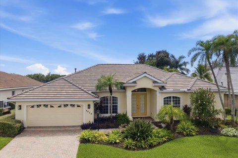 Villa ou maison à louer à Sarasota, Floride: 4 chambres, 274.99 m2 № 2386422 - photo 2