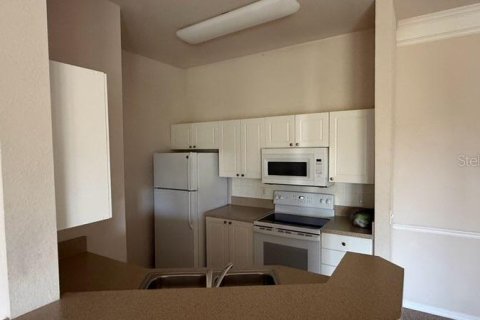 Condominio en alquiler en Sarasota, Florida, 2 dormitorios, 119.75 m2 № 1771992 - foto 9