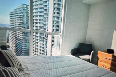 Condo in Miami, Florida, 1 bedroom  № 2087879 - photo 19