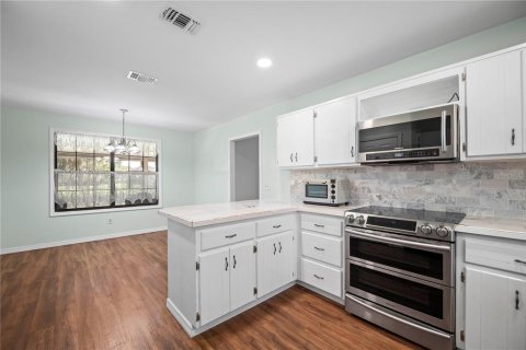 House in Middleburg, Florida 4 bedrooms, 192.4 sq.m. № 2420534 - photo 26