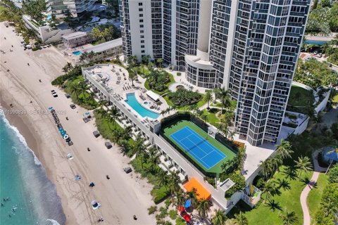 Condo in Sunny Isles Beach, Florida, 3 bedrooms  № 2057994 - photo 3