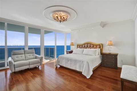 Condo in Sunny Isles Beach, Florida, 3 bedrooms  № 2057994 - photo 27