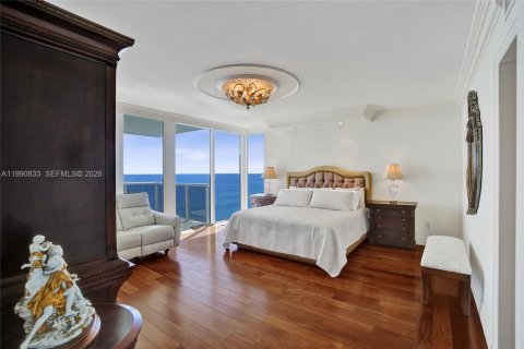Condo in Sunny Isles Beach, Florida, 3 bedrooms  № 2057994 - photo 28