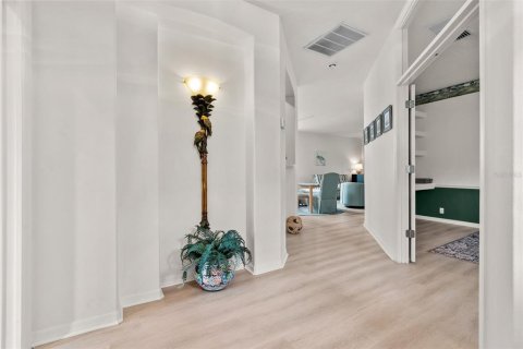Casa en venta en Spring Hill, Florida, 3 dormitorios, 158.86 m2 № 1905671 - foto 4