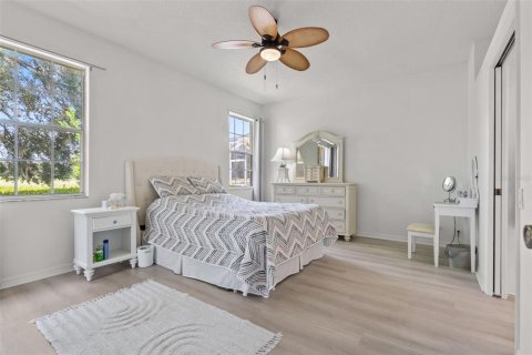 Casa en venta en Spring Hill, Florida, 3 dormitorios, 158.86 m2 № 1905671 - foto 16
