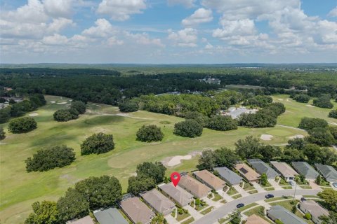 Casa en venta en Spring Hill, Florida, 3 dormitorios, 158.86 m2 № 1905671 - foto 2