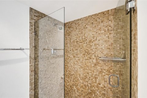 Copropriété à vendre à Miami Beach, Floride: 2 chambres, 95.69 m2 № 1938791 - photo 22