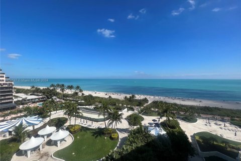 Condominio en venta en Miami Beach, Florida, 2 dormitorios, 95.69 m2 № 1938791 - foto 8