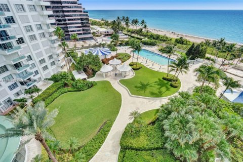 Condominio en venta en Miami Beach, Florida, 2 dormitorios, 95.69 m2 № 1938791 - foto 23