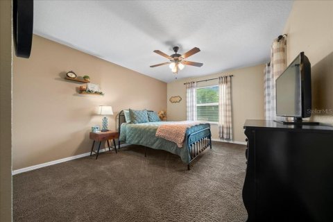 Villa ou maison à vendre à Ocklawaha, Floride: 3 chambres, 205.13 m2 № 2129207 - photo 30