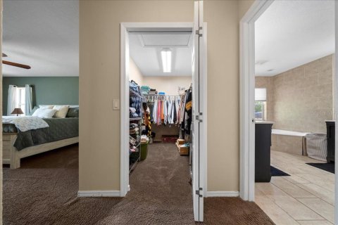 Villa ou maison à vendre à Ocklawaha, Floride: 3 chambres, 205.13 m2 № 2129207 - photo 20