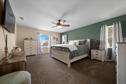 Villa ou maison à vendre à Ocklawaha, Floride: 3 chambres, 205.13 m2 № 2129207 - photo 17