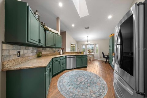 Villa ou maison à vendre à Ocklawaha, Floride: 3 chambres, 205.13 m2 № 2129207 - photo 15