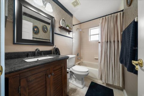 Villa ou maison à vendre à Ocklawaha, Floride: 3 chambres, 205.13 m2 № 2129207 - photo 29