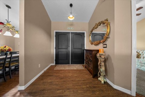 Villa ou maison à vendre à Ocklawaha, Floride: 3 chambres, 205.13 m2 № 2129207 - photo 6