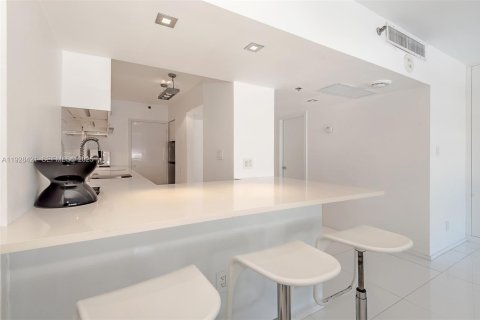 Copropriété à louer à Miami Beach, Floride: 51.1 m2 № 1988718 - photo 5