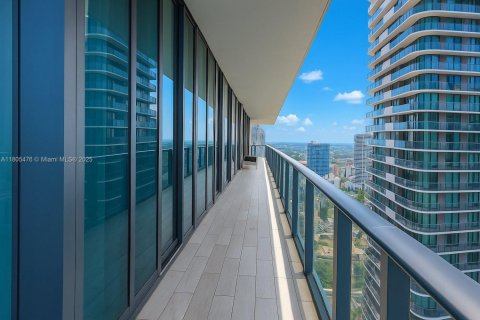 Condo in Miami, Florida, 3 bedrooms  № 1745791 - photo 18