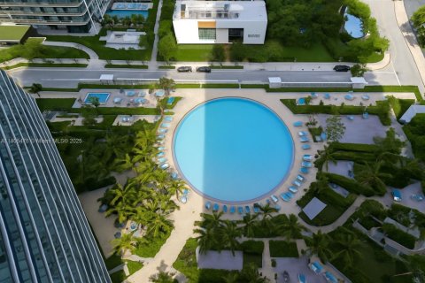 Condo in Miami, Florida, 3 bedrooms  № 1745791 - photo 19
