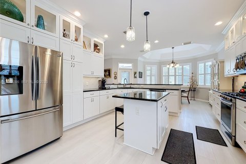 Casa en venta en The Villages, Florida, 3 dormitorios, 195 m2 № 2192146 - foto 28