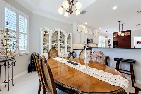 Casa en venta en The Villages, Florida, 3 dormitorios, 195 m2 № 2192146 - foto 22