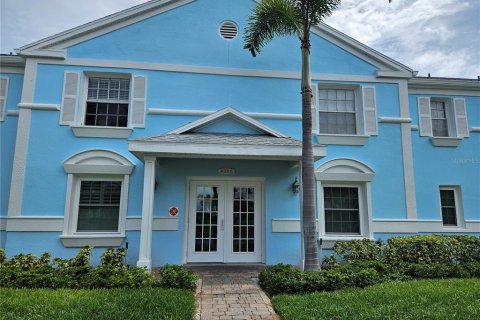Condo in Saint Petersburg, Florida, 1 bedroom  № 1791719 - photo 1