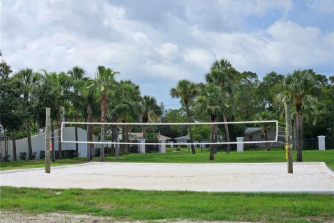 Condo in Saint Petersburg, Florida, 1 bedroom  № 1791719 - photo 23