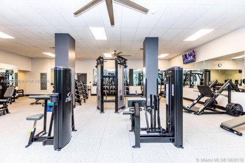 Condominio en alquiler en Hollywood, Florida, 1 dormitorio, 77.57 m2 № 2173022 - foto 16
