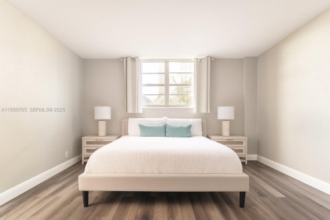 Copropriété à vendre à Hollywood, Floride: 2 chambres, 126.16 m2 № 1989495 - photo 16