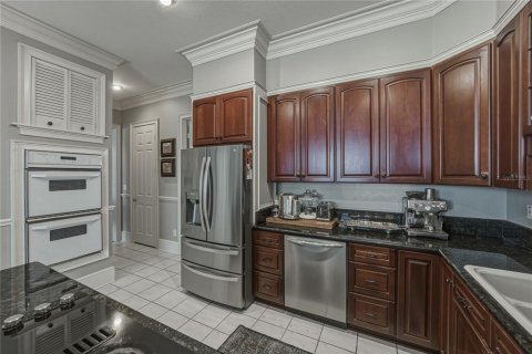 Купить виллу или дом в Дейд-Сити, Флорида 9 комнат, 428.09м2, № 2232847 - фото 26
