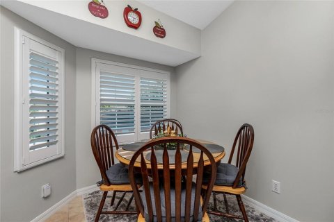 Condo in Port Charlotte, Florida, 2 bedrooms  № 1448228 - photo 8