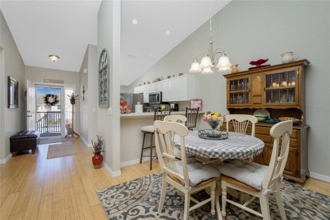 Condo in Port Charlotte, Florida, 2 bedrooms  № 1448228 - photo 14